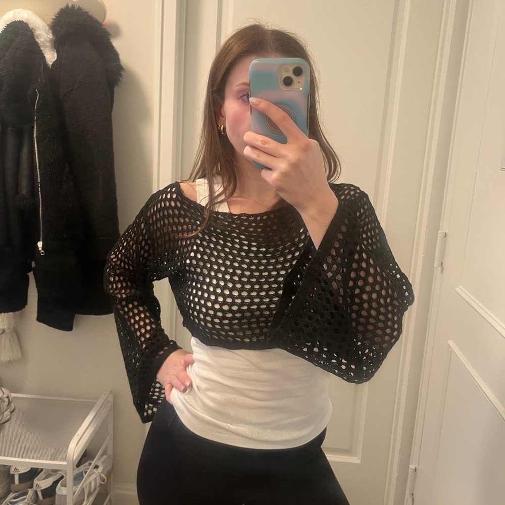 Urban Outfitters long-sleeve, cropped shrug, black, size M